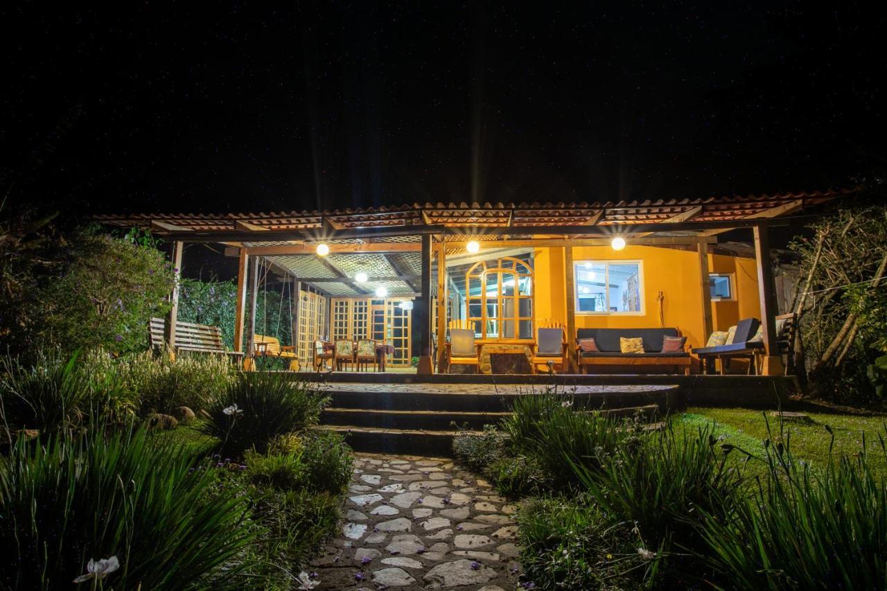 Lake Front Retreat At Los Elementos 산타크루즈 라 라구나 외부 사진