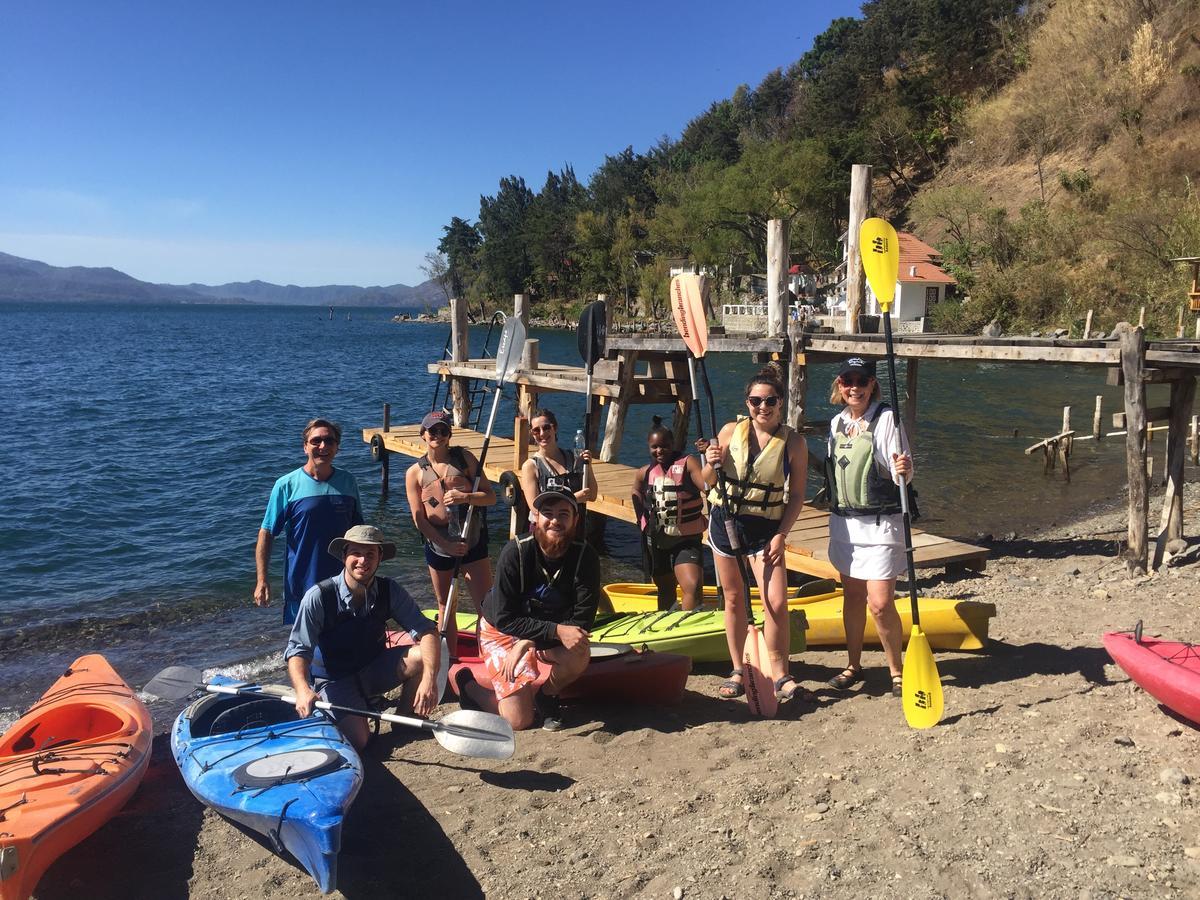 Lake Front Retreat At Los Elementos 산타크루즈 라 라구나 외부 사진